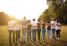 Estudios indican que las relaciones sociales mejoran la salud de las personas