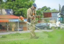Supervisa alcalde trabajos de limpieza en vialidades de la Capital